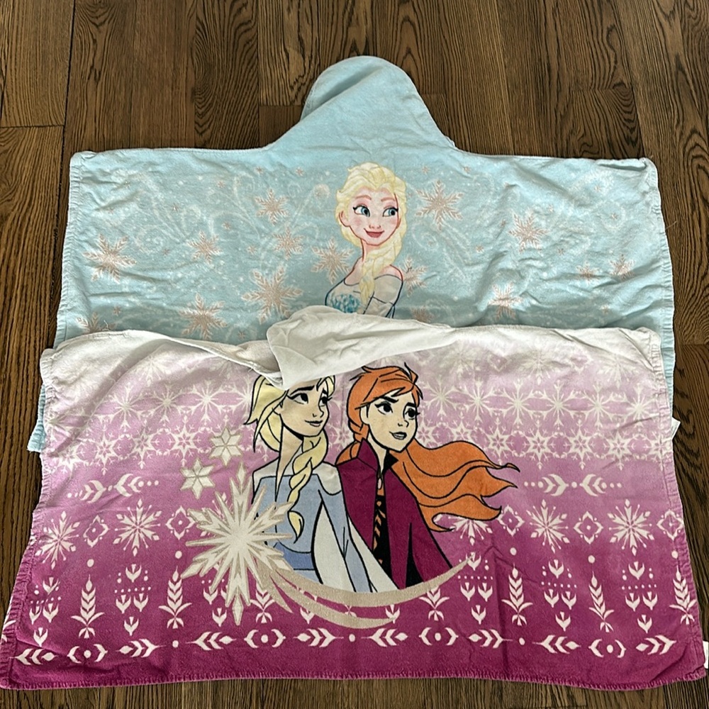 Frozen hooded towels